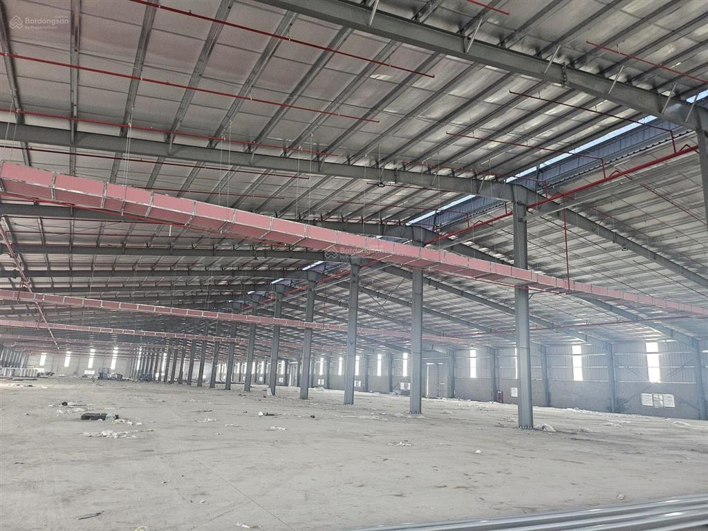 Cho thuê 10.000m2 kho xưởng mới dựng tại mỹ hào. giá tốt nhất, xưởng mới, ko phát sinh phí