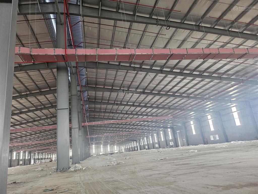 Cho thuê 10.000m2 kho xưởng mới dựng tại mỹ hào. giá tốt nhất, xưởng mới, ko phát sinh phí