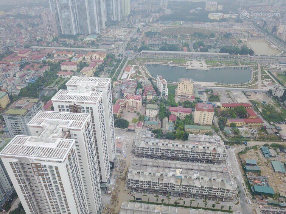 Độc quyền 2 căn hộ 61,5 và 67m2 hướng mát tầng đẹp, thoáng, có slot oto cc hdmon.  0981 045 ***