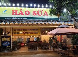 Vị trí cuối cùng gần vòng xoay dân chủ (bùng binh đan chu)