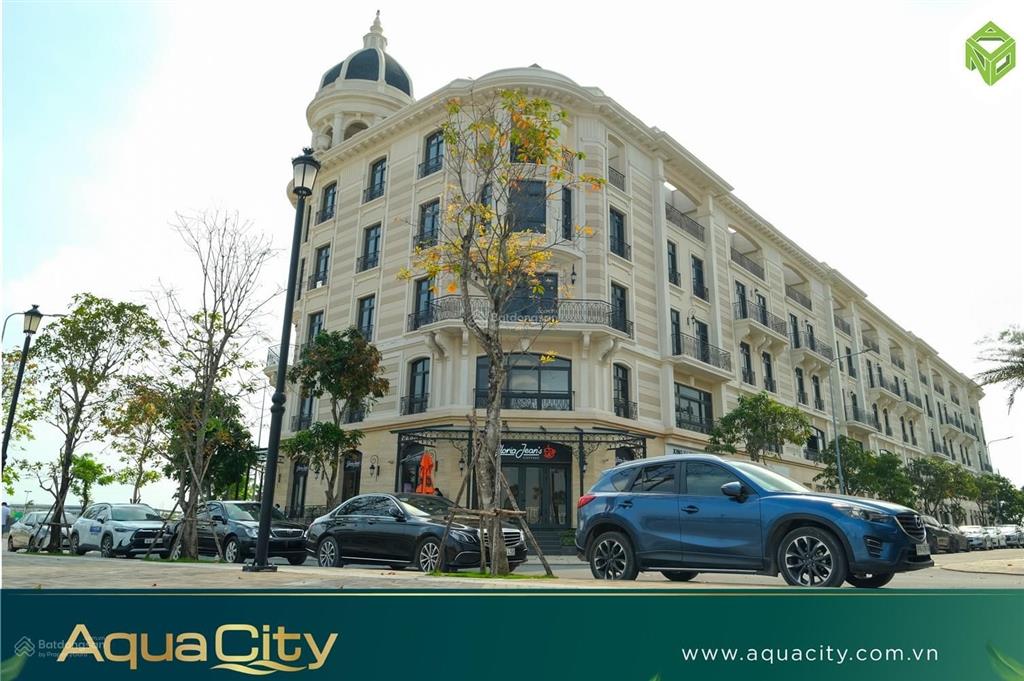 Cập nhật giỏ hàng chuyển nhượng giá tốt nhất tại aqua city