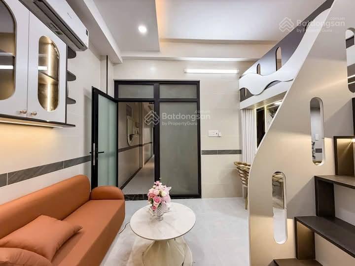 Bán chdv sát mặt tiền đường duy tân p15 phú nhuận thứ nhập sẵn 90 tr/tháng vị trí cực đẹp