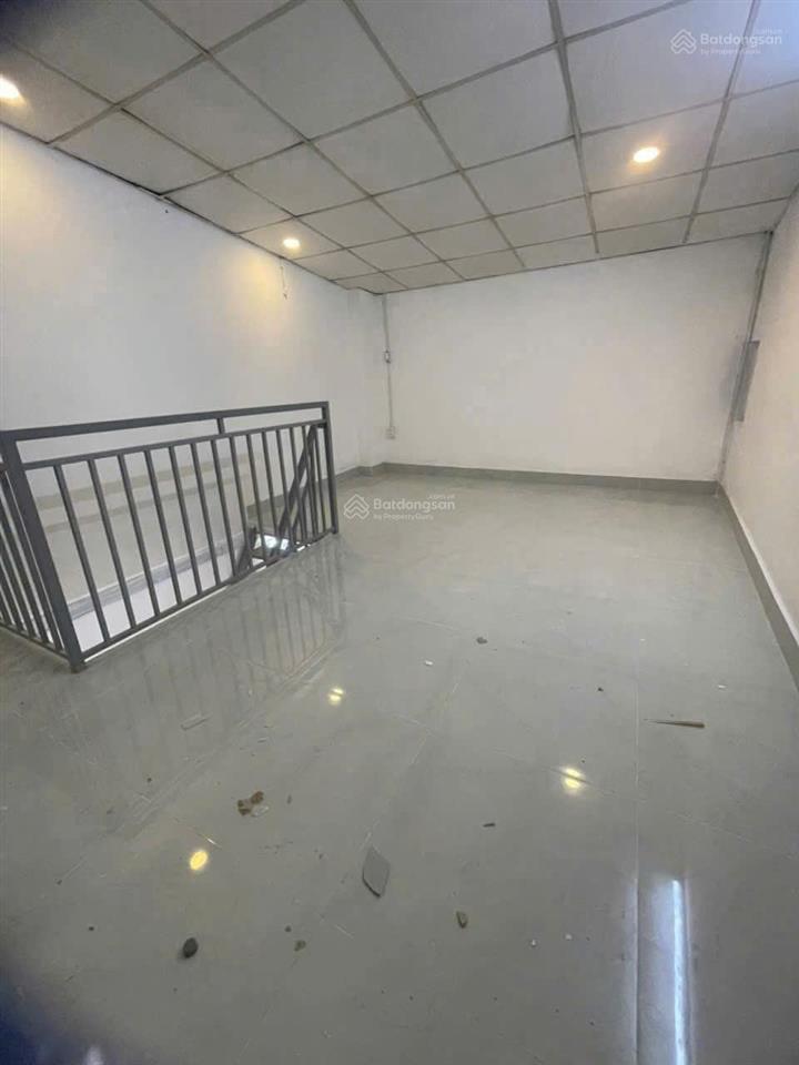Bán nhà phạm văn chiêu phường 14 gò vấp giá rất rẻ chỉ 2,65 tỷ rộng 20 mét