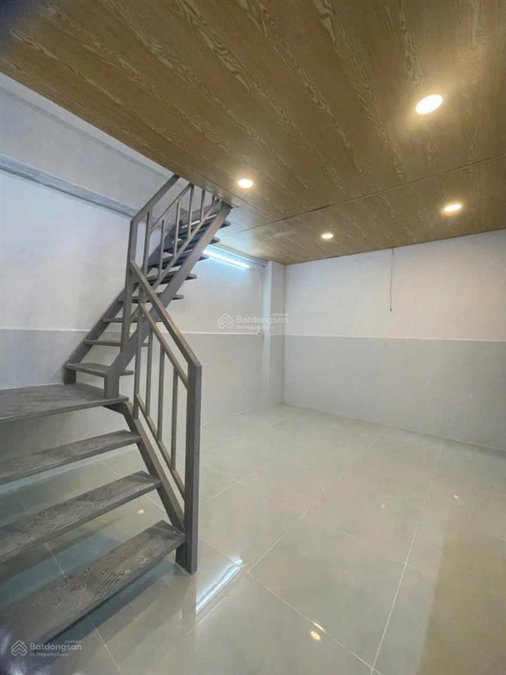 Bán nhà phạm văn chiêu phường 14 gò vấp giá rất rẻ chỉ 2,65 tỷ rộng 20 mét