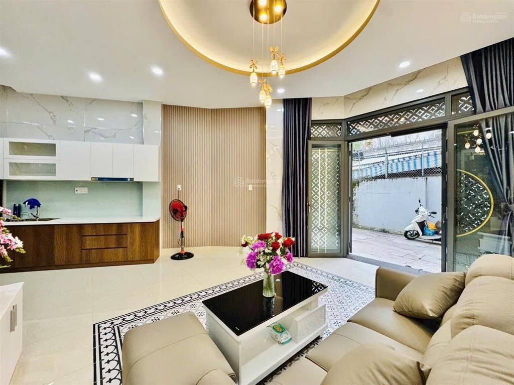 Bán nhà xây mới 100% hẻm xe hơi lê quang định p7 bình thạnh khu vip