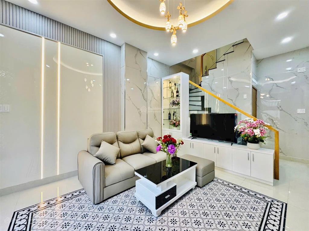 Bán nhà xây mới 100% hẻm xe hơi lê quang định p7 bình thạnh khu vip