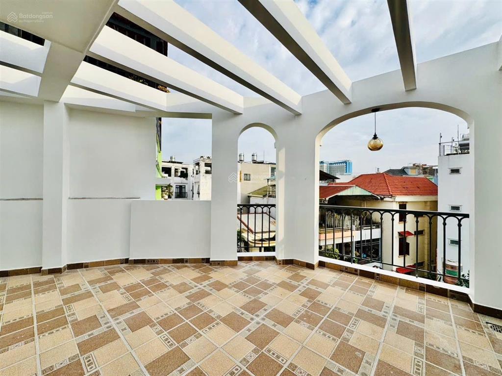 Bán nhà xây mới 100% hẻm xe hơi lê quang định p7 bình thạnh khu vip
