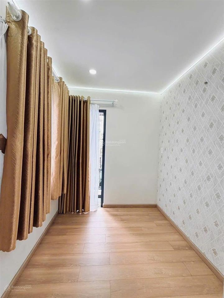 Bán nhà đẹp huỳnh văn bánh, p13, phú nhuận, hẻm vip