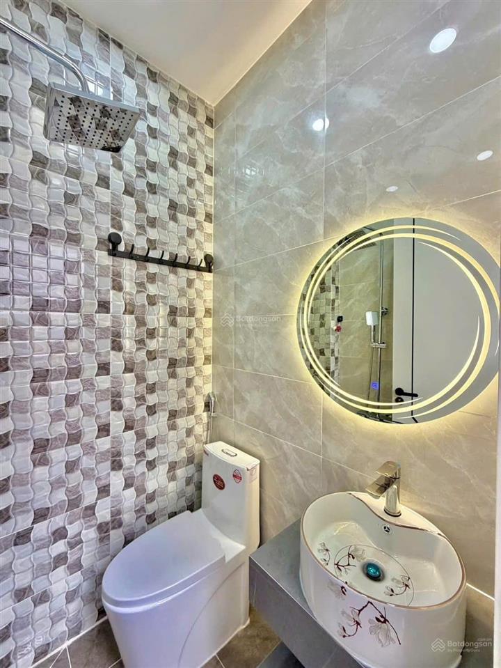 Bán nhà đẹp huỳnh văn bánh, p13, phú nhuận, hẻm vip
