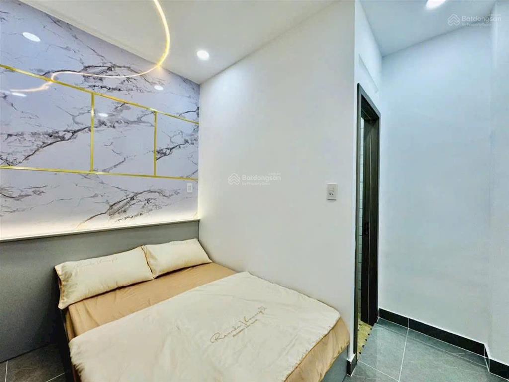 Bán nhà tuyệt đẹp đường nguyễn kiệm p3 gò vấp giá chỉ hơn 5 tỷ