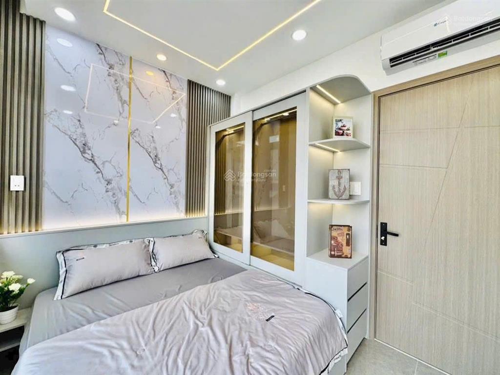 Bán nhà tuyệt đẹp đường nguyễn kiệm p3 gò vấp giá chỉ hơn 5 tỷ