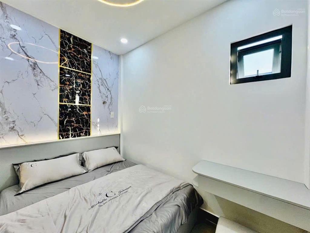 Bán nhà tuyệt đẹp đường nguyễn kiệm p3 gò vấp giá chỉ hơn 5 tỷ