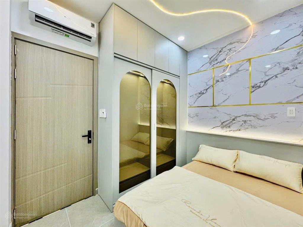 Bán nhà tuyệt đẹp đường nguyễn kiệm p3 gò vấp giá chỉ hơn 5 tỷ