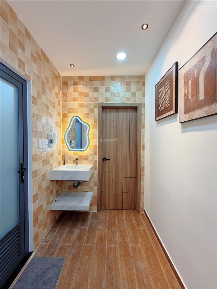Bán nhà đường cô giang p2 phú nhuận sát mặt tiền 41 mét có phòng ngủ trệt