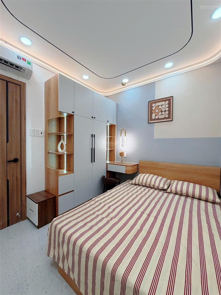 Bán nhà đường cô giang p2 phú nhuận sát mặt tiền 41 mét có phòng ngủ trệt