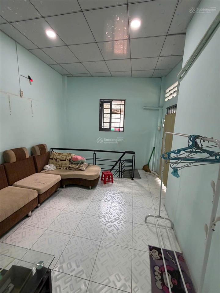 Bán nhà phan văn trị quận bình thạnh sát mặt tiền dt 26 mét