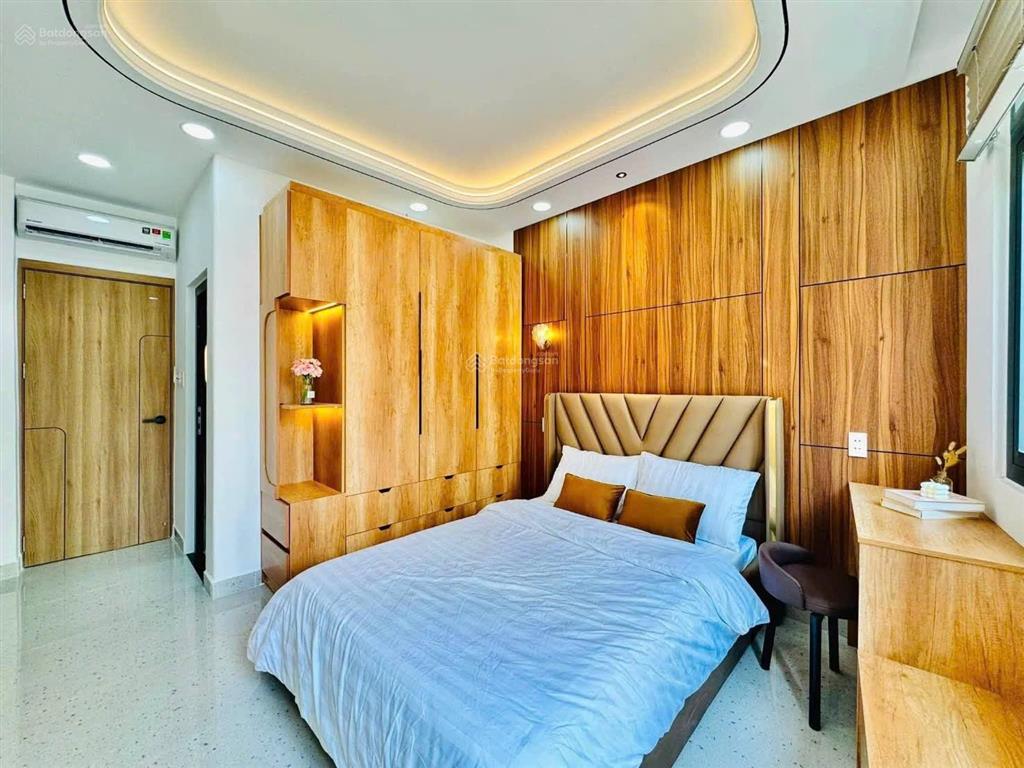 Bán nhà mặt tiền duy tân p13 phú nhuận kinh doanh tốt giá tốt