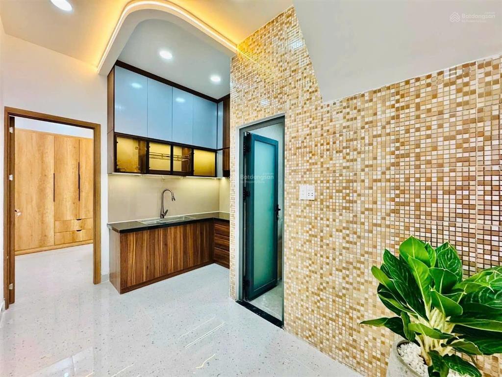 Bán nhà mặt tiền duy tân p13 phú nhuận kinh doanh tốt giá tốt