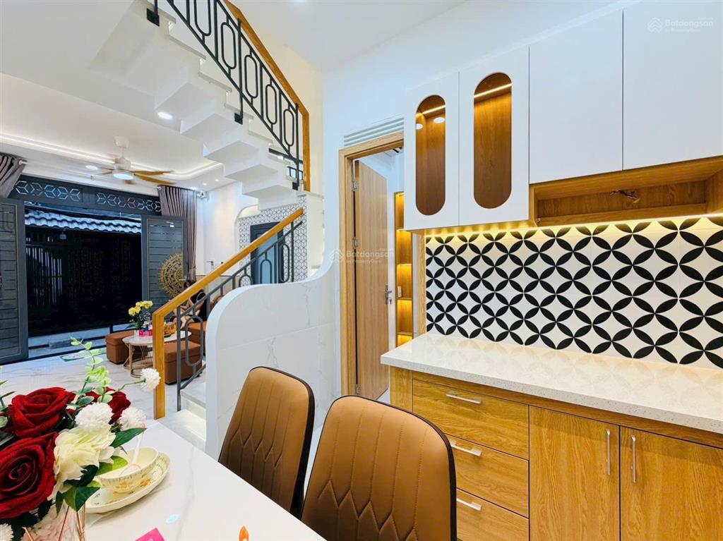 Bán nhà mới đẹp phạm văn chiêu p14 gò vấp có phòng ngủ trệt