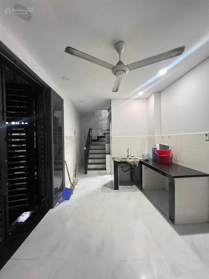 Bán nhà sát mặt tiền hẻm 327 quang trung p10 gò vấp giá tốt