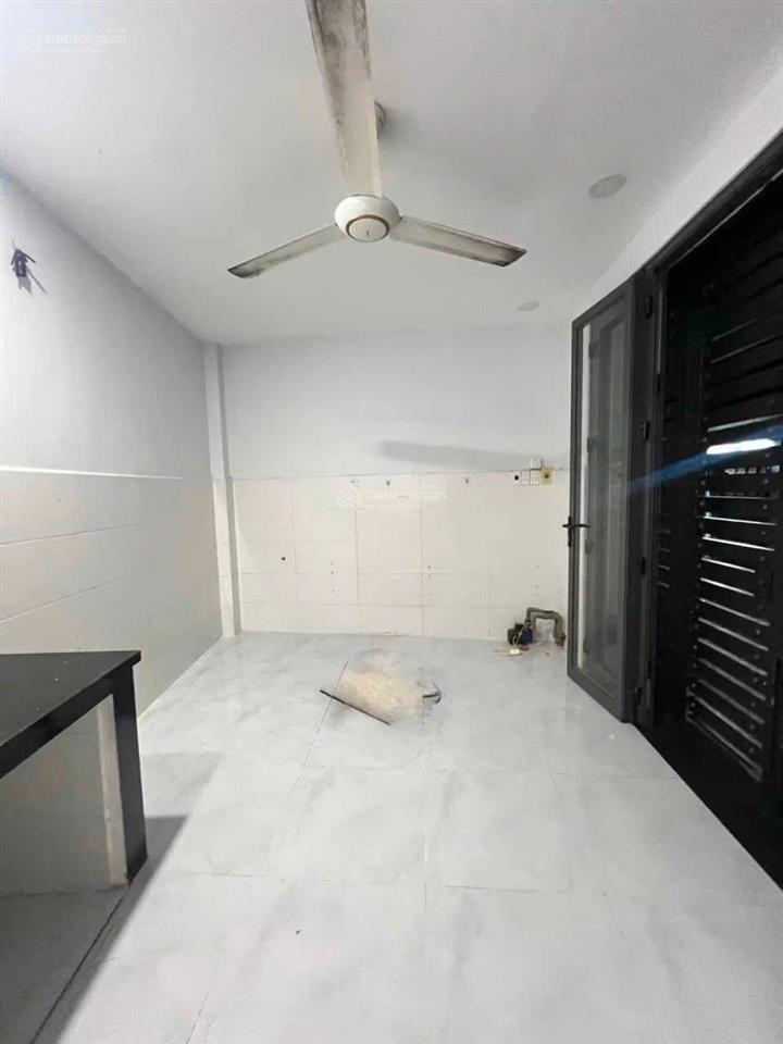 Bán nhà sát mặt tiền hẻm 327 quang trung p10 gò vấp giá tốt