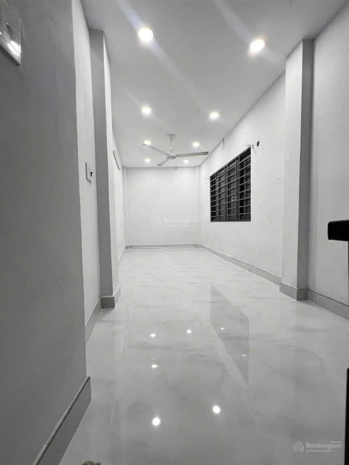 Bán nhà sát mặt tiền hẻm 327 quang trung p10 gò vấp giá tốt