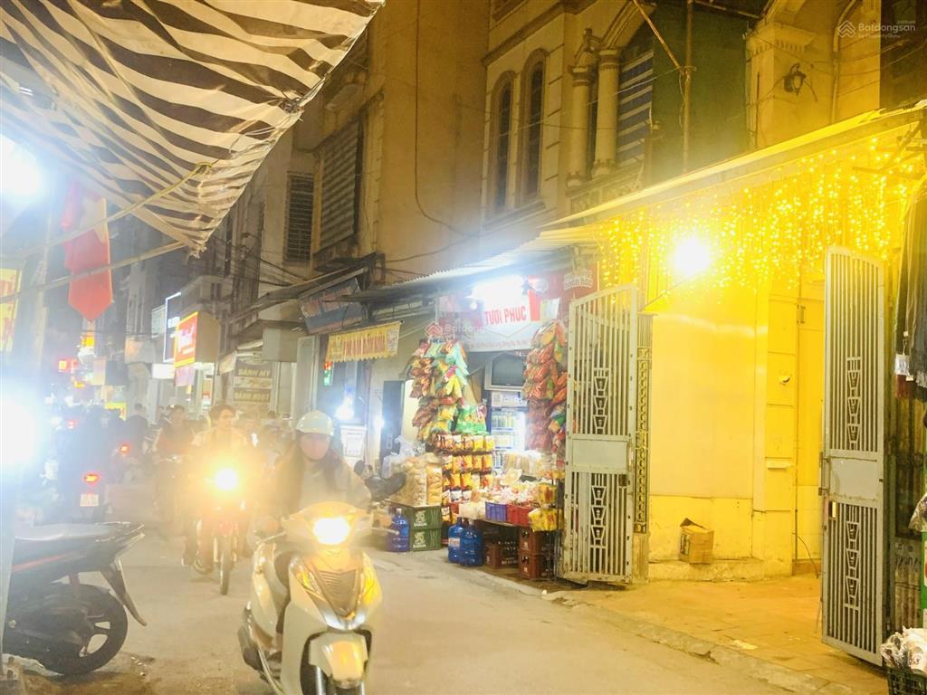 Chính chủ cho thuê toàn bộ nhà mặt phố pháo đài láng làm văn phòng, kinh doanh được luôn