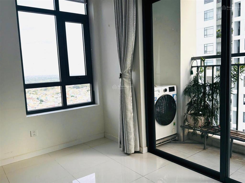 Cần bán căn hộ officetel central premium số 854 tạ quang bửu, p5, q8. dt 44m2 giá 2,95 tỷ