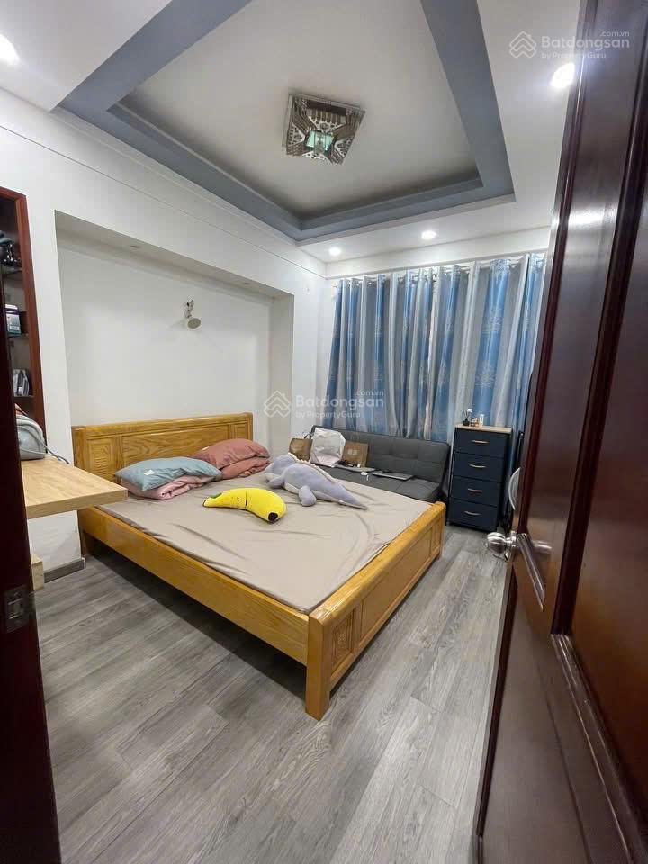 Cần bán căn hộ cao cấp tản đà, 86 tản đà quận 5, dt 102m², 3pn, 2wc, giá 5.9 tỷ còn thương lượng