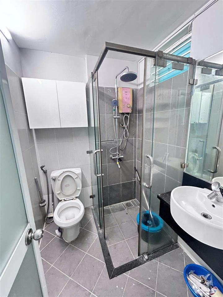 Cần cho thuê gấp căn hộ cao cấp sao mai q.5, 86 m2, 2pn, 2wc, nội thất đầy đủ. giá thuê 14 tr,