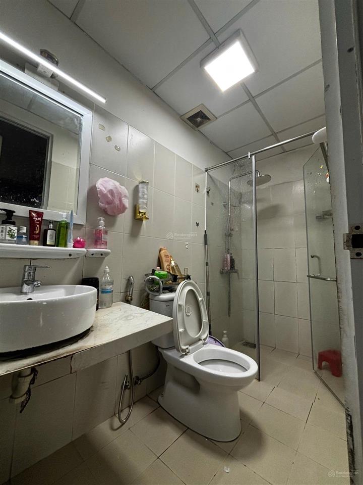 Cho thuê căn hộ oficetel sài gòn mia, khu trung sơn, nguyễn văn cừ ,38m2, 1wc,có nội thấ,giá 9tr/th