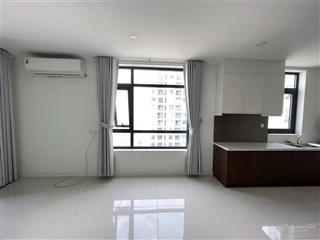 Cần bán căn hộ officetel central premium số 854 tạ quang bửu, p5, q8. dt 44m2, giá 2.9 tỷ chốt