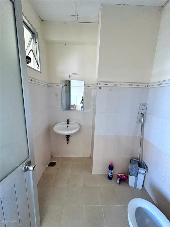 Cần bán chung cư bông sao a p5 q8, dt 48,6m2, giá 2,58 tỷ, 1pn, 1wc, còn thương lượng