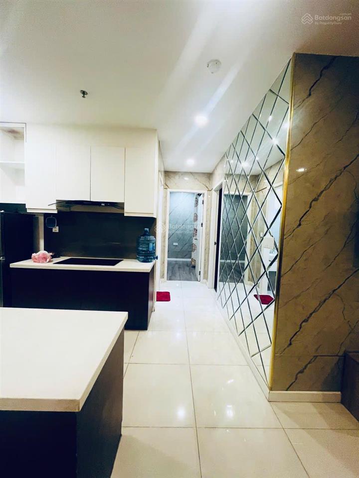Cho thuê căn hộ central premium dt 70m2, 2pn, 2wc có nội thất. giá 14tr/th, nhà đẹp