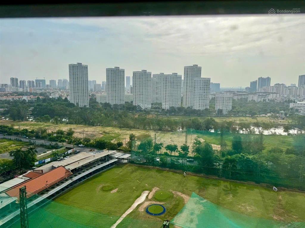Giá tốt đầu tư cần bán gấp căn hộ diện tích lớn 3 pn view sân gofl green valley tầng cao sổ hồng