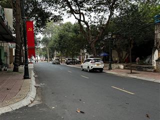 Bán nhà mặt tiền gần biển đường nguyễn du