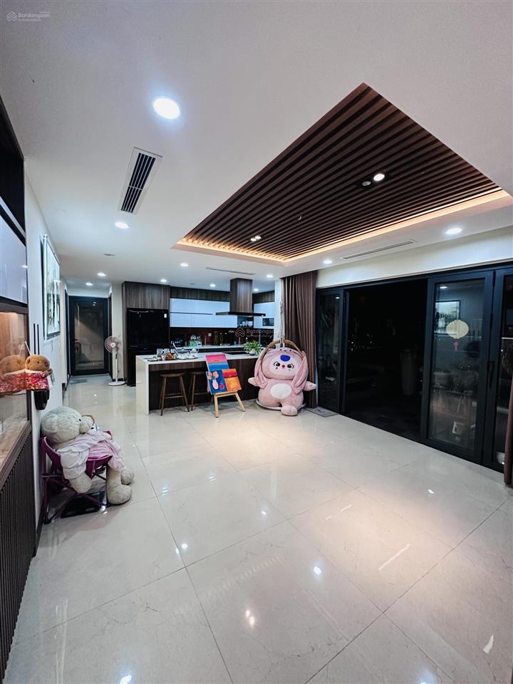 Bán căn hộ park premium view sân golf có thang riêng full nội thất  0862 292 ***