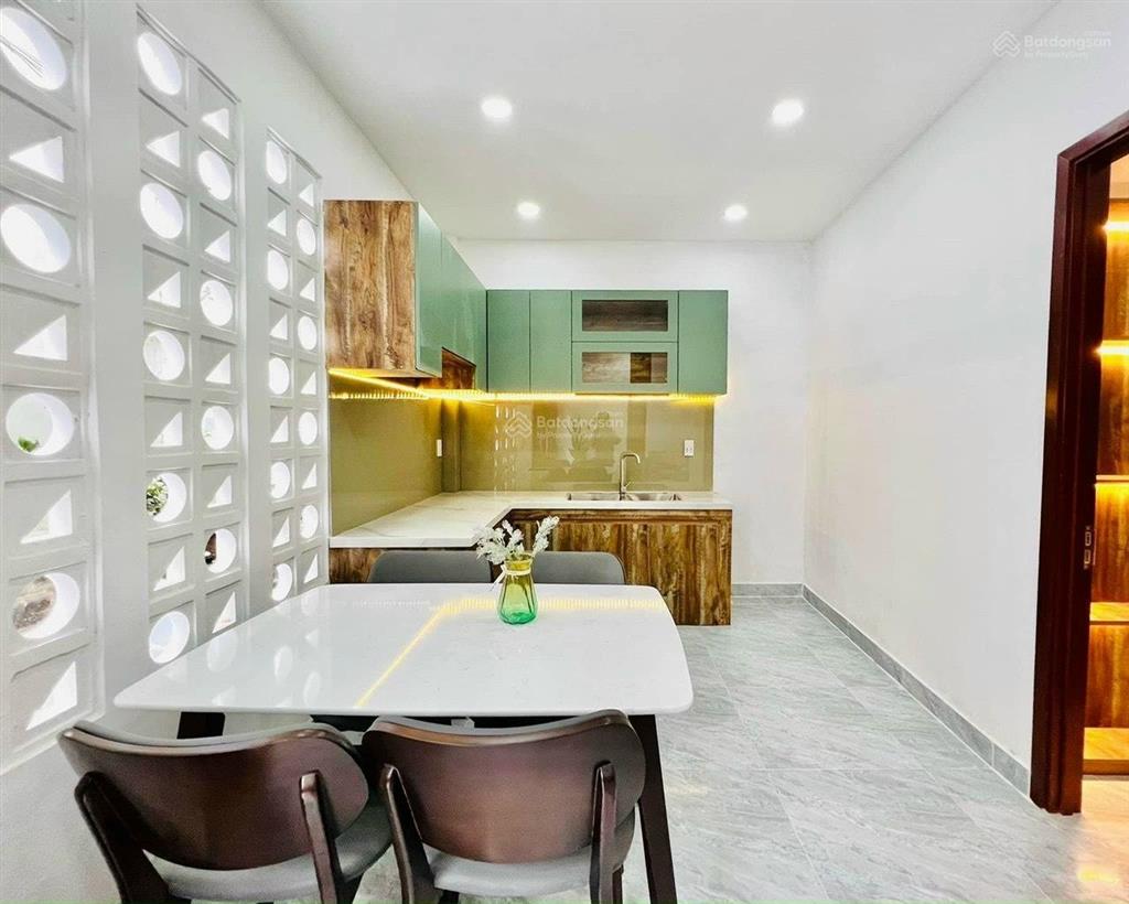 Hàng hiếm nguyễn thái sơn 38m đối diện bv 175 hẻm xe hơi nhỉnh 4đồng