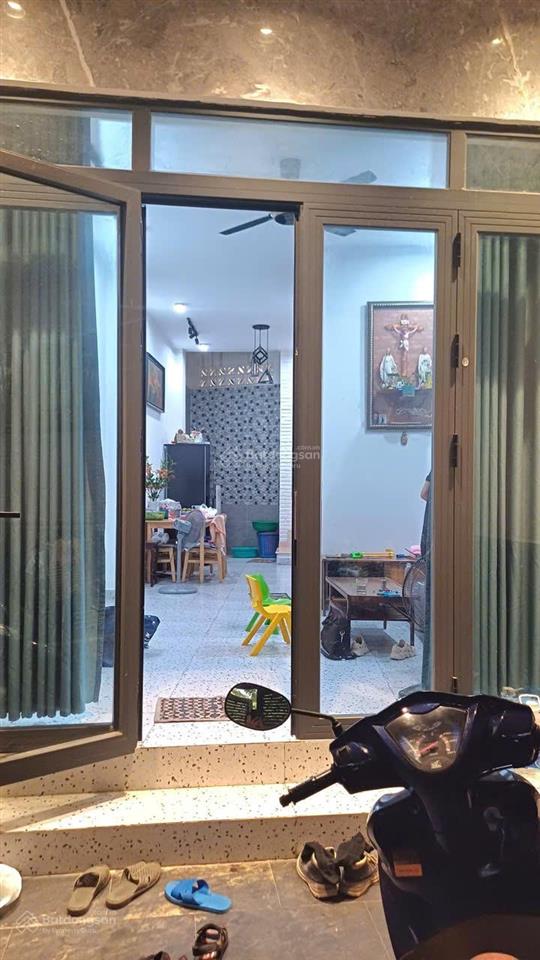 Nhà đẹp bình thạnh giá gò vấp gần mặt tiền nguyên hồng 36b sổ riêng chỉ nhỉnh 4 đồng