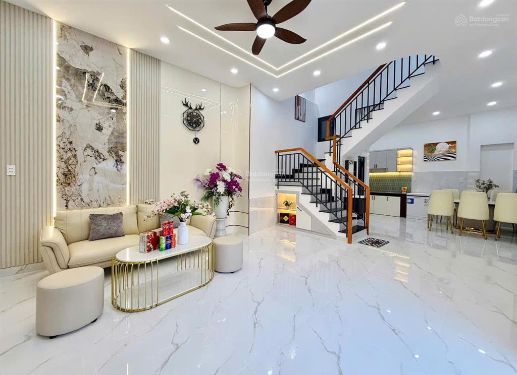 Tiền ít thịt nhiều nguyễn oanh 60m hẻm xe hơi quay đầu thông chỉ nhỉnh 5 đồng sổ riêng