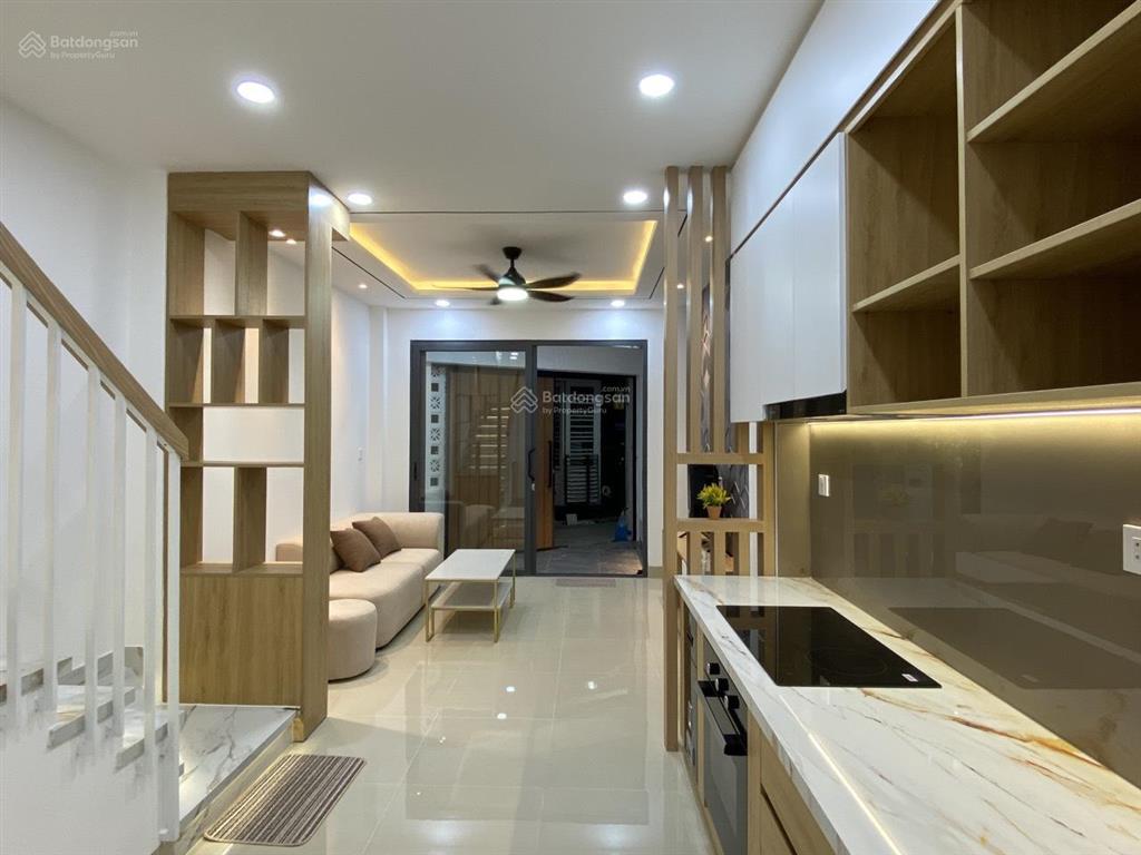 Siêu phẩm lung linh view triệu đô nguyễn kiệm p3 hẻm 3m giáp sân bay 36m đúc 4 tầng shr