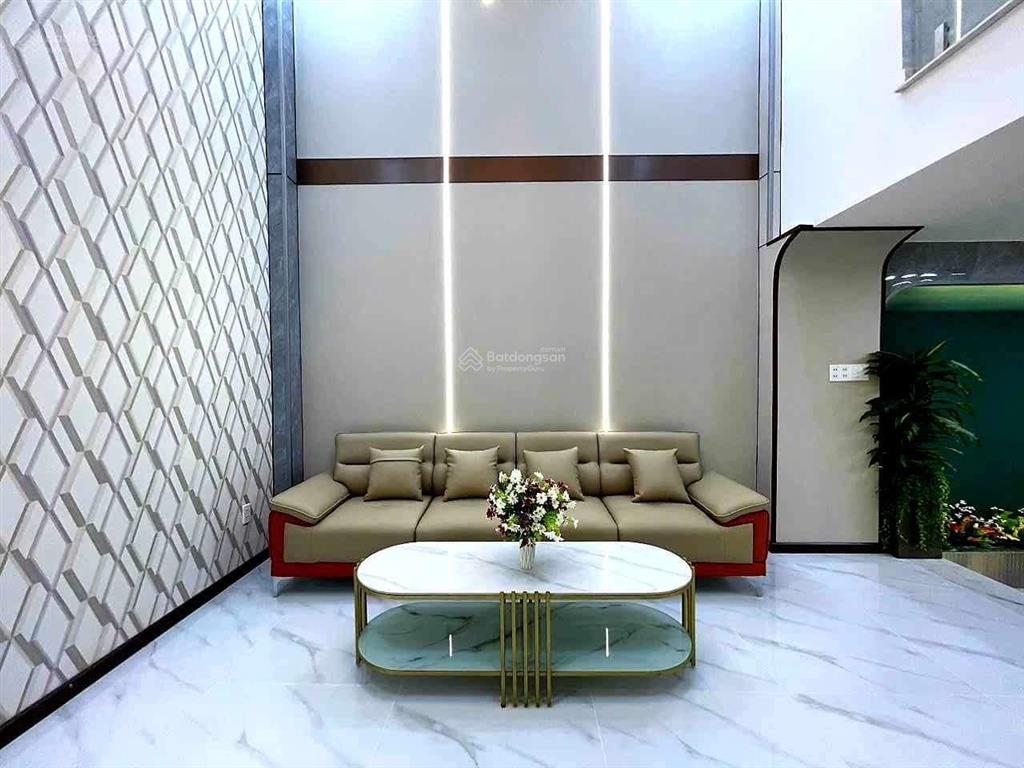 Bán gấp nhà riêng ở đường dương quảng hàm, hẻm thông thoáng, full nội thất, 52m², nhỉnh 6 đồng
