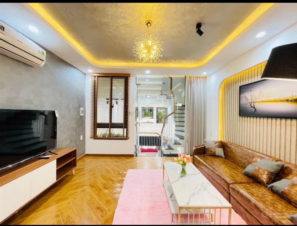 Siêu phẩm hẻm xe hơi trương đăng quế sát phạm văn đồng 42m chỉ nhỉnh 5 đồng