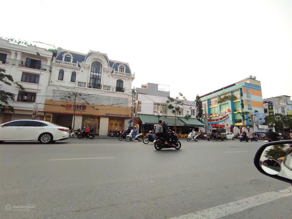 Cho thuê tòa nhà lô góc mặt tiền 22m đắc địa mặt đường hồ sen, nhận diện thương hiệu vượt trội