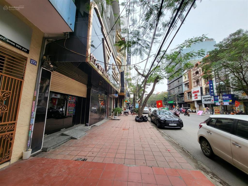 Vị trí đẹp đường văn cao  đối diện 193 văn cao  giá chỉ 50tr