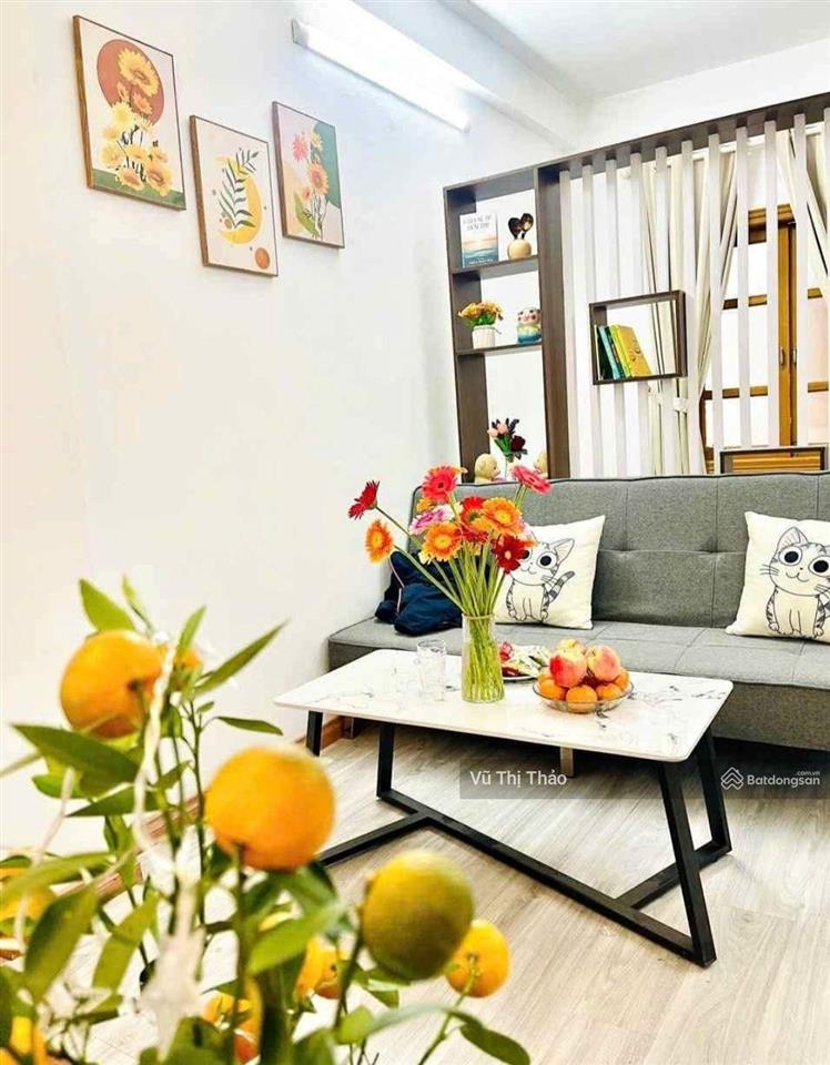 Chính chủ bán nhà tập thể t1 kim mã, đội cấn, 38m, đủ công năng, nhà mới full đồ, ở ngay, gần ô tô