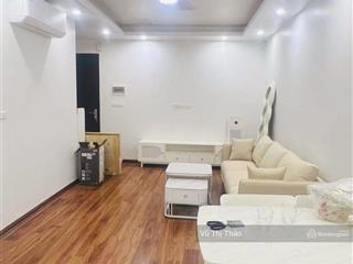 Chính chủ bán nhà tập thể tầng 1 đội cấn, sổ to, sd 60m, 2pn, ngõ thông, ô tô đỗ cửa, nhà đẹp