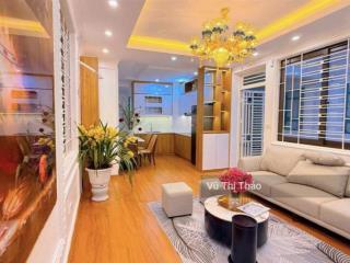 Chính chủ bán nhà tập thể hồ đắc di, trung tự, đống đa, 68m, 3 ngủ đẹp, thoáng, ô tô đỗ cửa