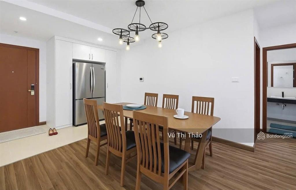 Bán nhà tập thể tôn thât tùng, khương thượng, 70m, 3 ngủ, lô góc, thoáng, cố sổ đỏ, ô tô đỗ cửa