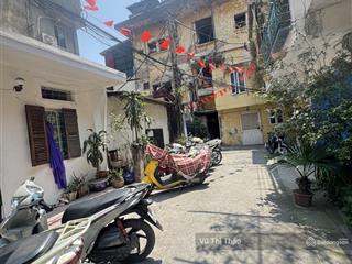 Chính chủ bán gấp nhà tập thể thọ lão, lò đúc, 40m, 2 ngủ, nhà thoáng, full đồ, ô tô đỗ gần, có sổ